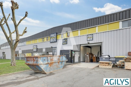 Activités / entrepôts à louer – MASSY (91300) – 2