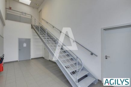 Activités / entrepôts à louer – LISSES (91090) – 1