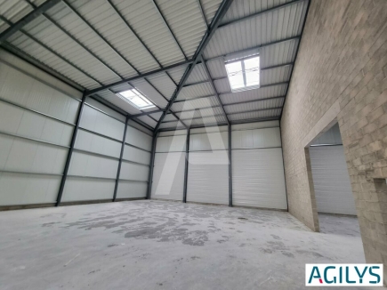 Activités / entrepôts à louer – SAINT MICHEL SUR ORGE (91240) – 3