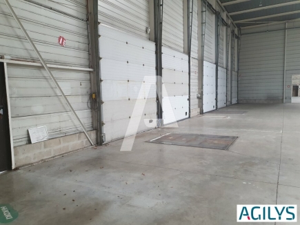 Activités / entrepôts à louer – LISSES (91090) – 2