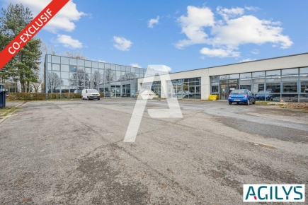 Activités / entrepôts à louer – SACLAY (91400) – 2