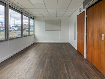 Bureaux à vendre – MASSY (91300) – 5