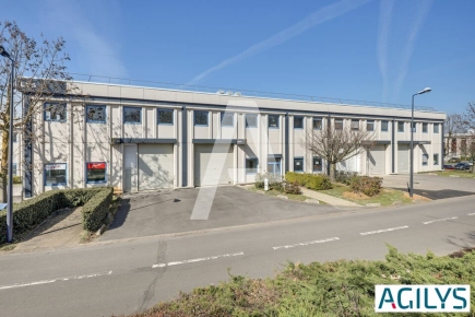 Activités / entrepôts à louer – VILLEBON SUR YVETTE (91940) – 1