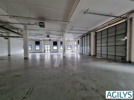 Activités / entrepôts à louer – VILLEBON SUR YVETTE (91940) – 5