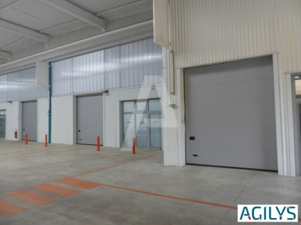 Activités / entrepôts à louer – PALAISEAU (91120) – 2