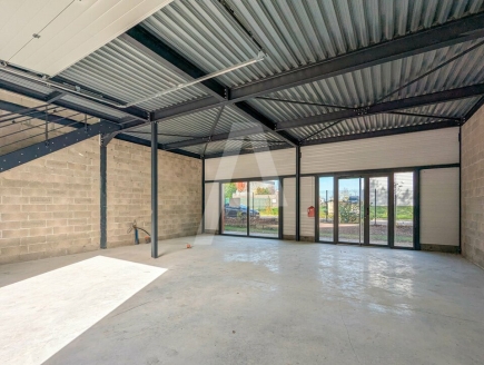 Activités / entrepôts à vendre – MARCOUSSIS (91460) – 2