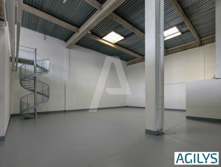 Activités / entrepôts à louer – LISSES (91090) – 5