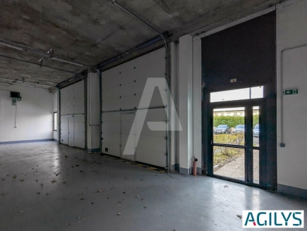 Activités / entrepôts à louer – LISSES (91090) – 1