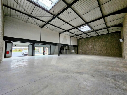 Activités / entrepôts à vendre – MAROLLES EN HUREPOIX (91630) – 5