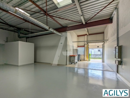 Activités / entrepôts à louer – VILLEBON SUR YVETTE (91140) – 1