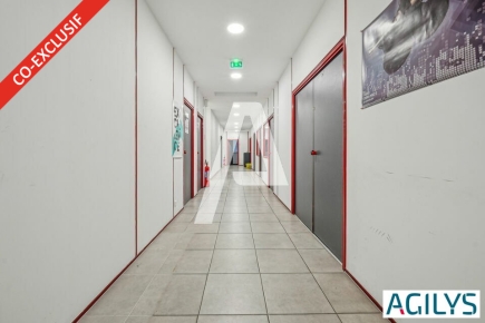 Activités / entrepôts à vendre – SACLAY (91400) – 1