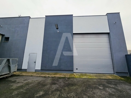Activités / entrepôts à vendre – ÉVRY-COURCOURONNES (91080) – 1