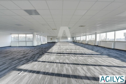 Bureaux à louer – LES ULIS (91940) – 2