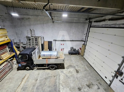 Activités / entrepôts à vendre – ÉVRY-COURCOURONNES (91080) – 2