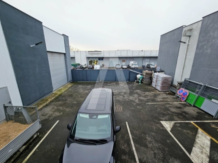 Activités / entrepôts à vendre – ÉVRY-COURCOURONNES (91080) – 3