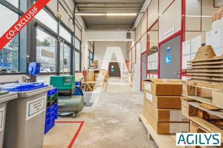Activités / entrepôts à vendre – SACLAY (91400) – 2