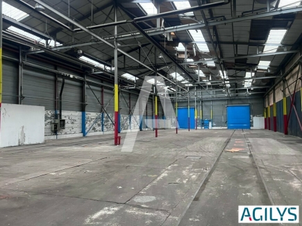Activités / entrepôts à louer – CORBEIL-ESSONNES (91100) – 1