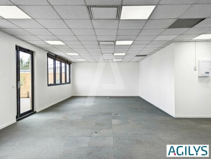 Bureaux à louer – MASSY (91300) – 1