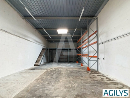 Activités / entrepôts à louer – CHILLY MAZARIN (91380) – 2