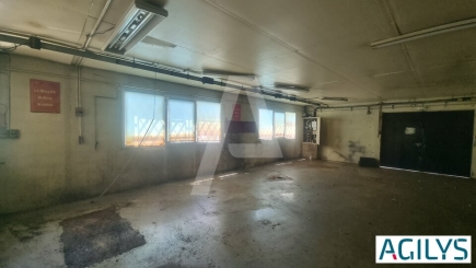 Activités / entrepôts à vendre – MARCOUSSIS (91460) – 2