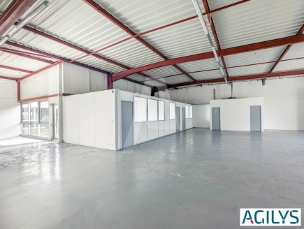 Activités / entrepôts à louer – VILLEBON SUR YVETTE (91940) – 5