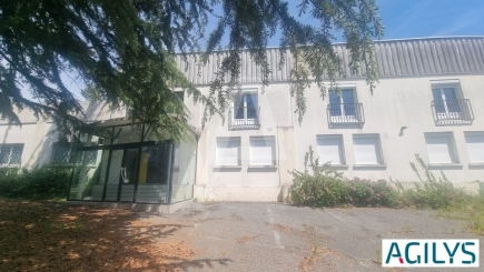 Activités / entrepôts à vendre – MARCOUSSIS (91460) – 2