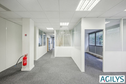 Bureaux à vendre – ORSAY (91400) – 2