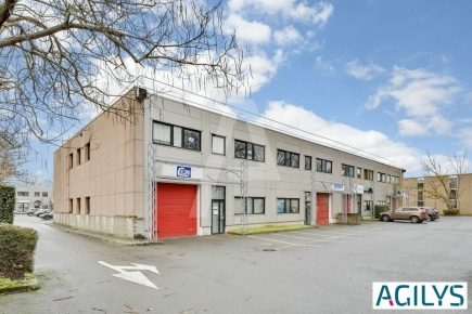 Activités / entrepôts à louer – BONDOUFLE (91070) – 2
