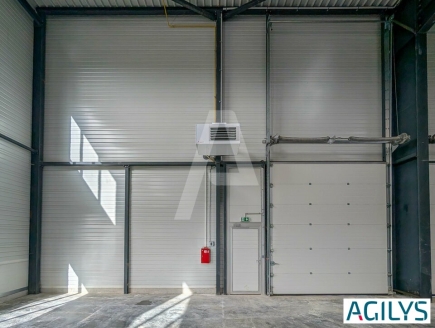 Activités / entrepôts à vendre – BONDOUFLE (91070) – 1