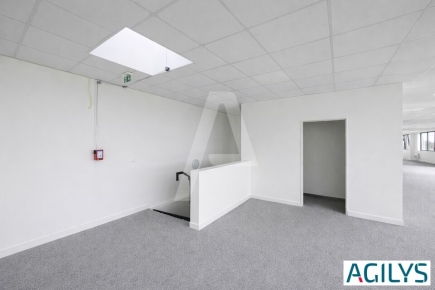 Activités / entrepôts à vendre – BONDOUFLE (91070) – 3