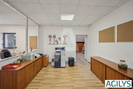 Bureaux à vendre – LES ULIS (91940) – 1