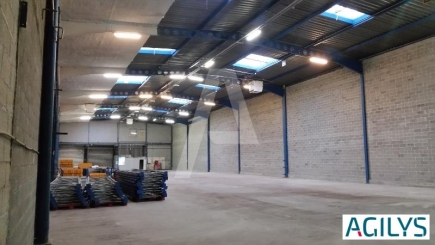 Activités / entrepôts à louer – WISSOUS (91320) – 2