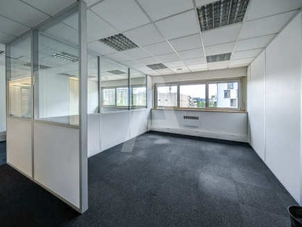 Bureaux à louer – MASSY (91300) – 3