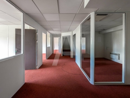 Bureaux à louer – MASSY (91300) – 5
