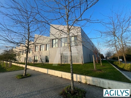 Activités / entrepôts à louer – MASSY (91300) – 1