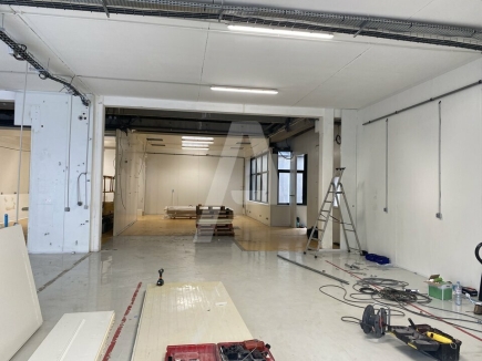 Activités / entrepôts à louer – IVRY SUR SEINE (94200) – 1