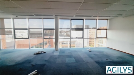 Bureaux à louer – IVRY SUR SEINE (94200) – 5