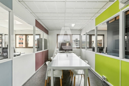Bureaux à louer – IVRY SUR SEINE (94200) – 3