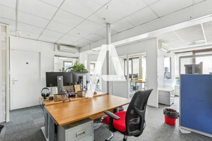 Bureaux à louer – IVRY SUR SEINE (94200) – 5