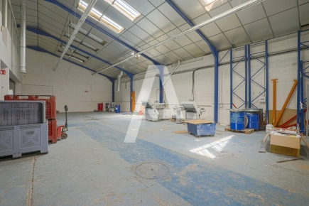 Activités / entrepôts à vendre – MAISONS ALFORT (94700) – 2