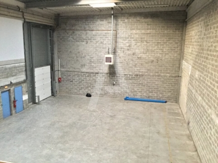 Activités / entrepôts à louer – IVRY SUR SEINE (94200) – 5