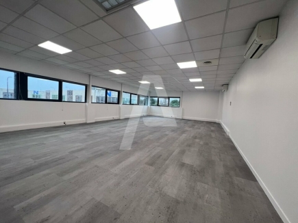 Activités / entrepôts à louer – IVRY SUR SEINE (94200) – 2