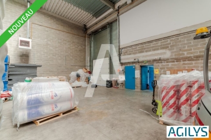 Activités / entrepôts à louer – IVRY SUR SEINE (94200) – 2
