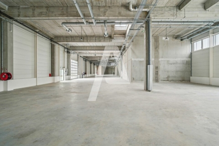 Activités / entrepôts à louer – VITRY-SUR-SEINE (94400) – 3