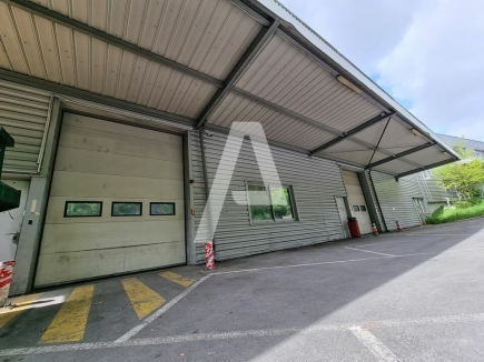 Activités / entrepôts à louer – ARCUEIL (94110) – 3