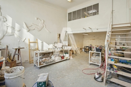 Activités / entrepôts à louer – IVRY-SUR-SEINE (94200) – 1