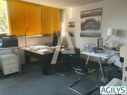 Bureaux à louer – FRESNES (94260) – 3