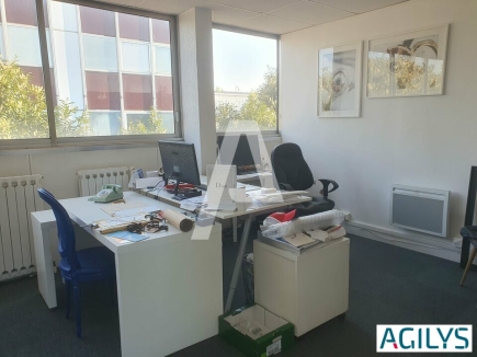 Bureaux à louer – FRESNES (94260) – 1
