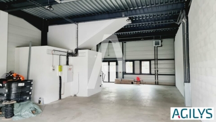 Activités / entrepôts à louer – FRESNES (94260) – 2