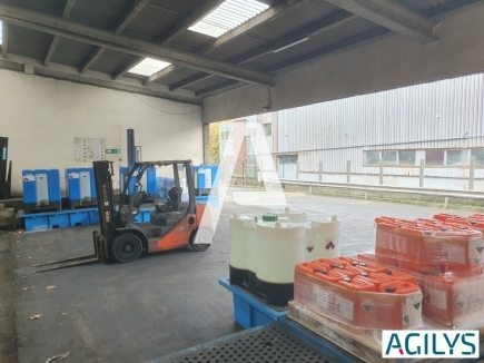Activités / entrepôts à vendre – VITRY SUR SEINE (94400) – 1